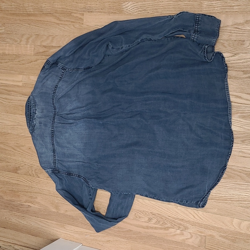 Chambray button down - Picture 4 of 4